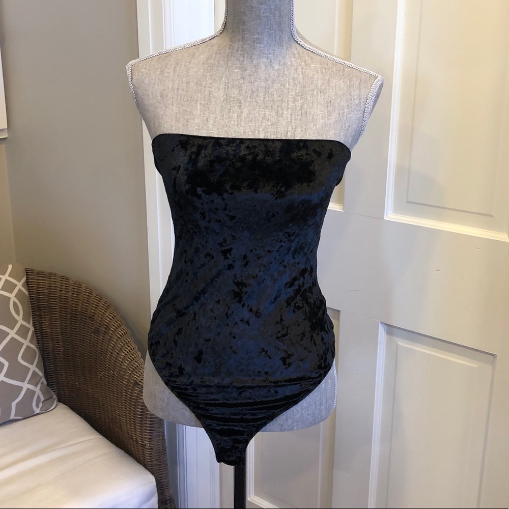 Forever 21 Crushed Velvet Black Strapless Bodysuit
